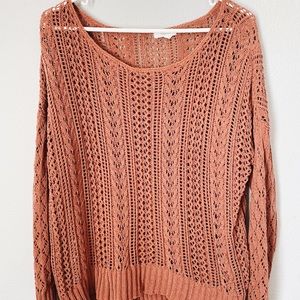 Women’s Maurice’s sweater. Chenille material. Mauve. Size medium.
